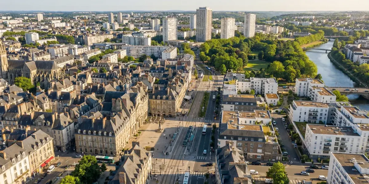 Vue aérienne des quartiers de Rennes marché immobilier